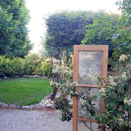 Méthamis Chambre D'Hotes Face Au Lavoir المظهر الخارجي الصورة
