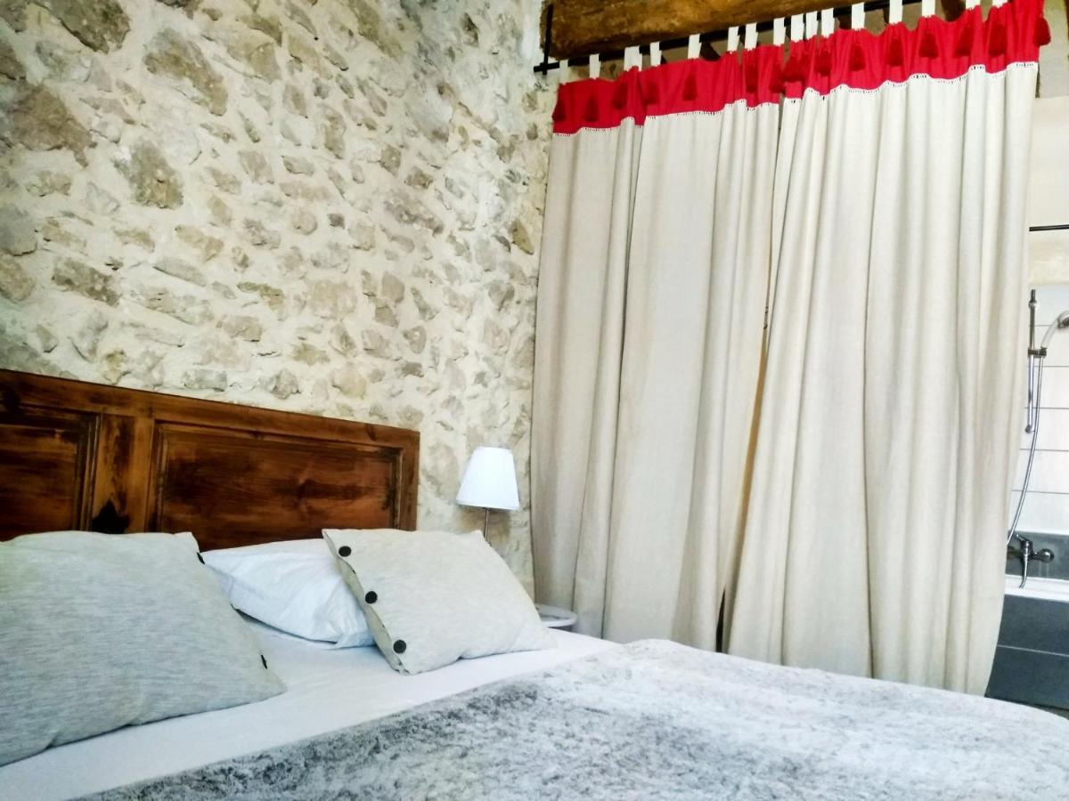 Méthamis Chambre D'Hotes Face Au Lavoir المظهر الخارجي الصورة
